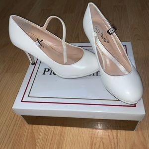 Pierre Dumas-Highheels